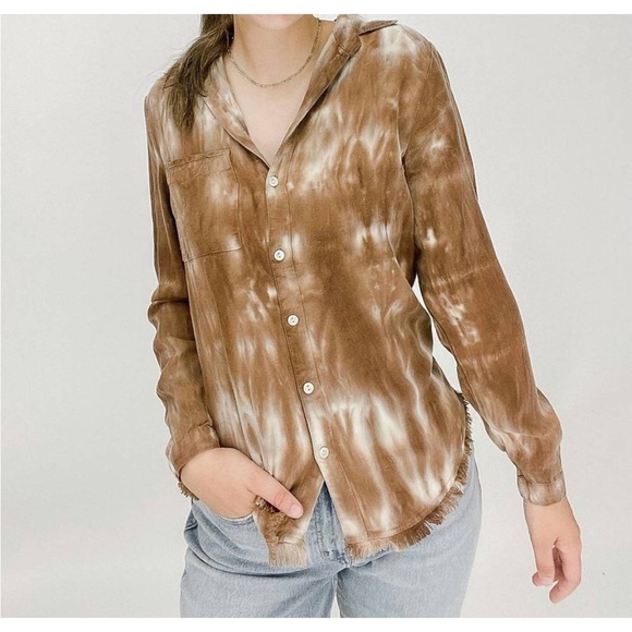 Velvet Heart Janice Brown Tie-Dye Button-Down Shirt - Picture 1 of 7